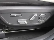 Kia EV5 GT-PlusLine 81.4 kWh | Schuifdak | Stuur-/stoelverwarming + ventilatie | Warmtepomp | 360 Camera | Geheugenstoel | Leer | HUD | LED | 19' LM |