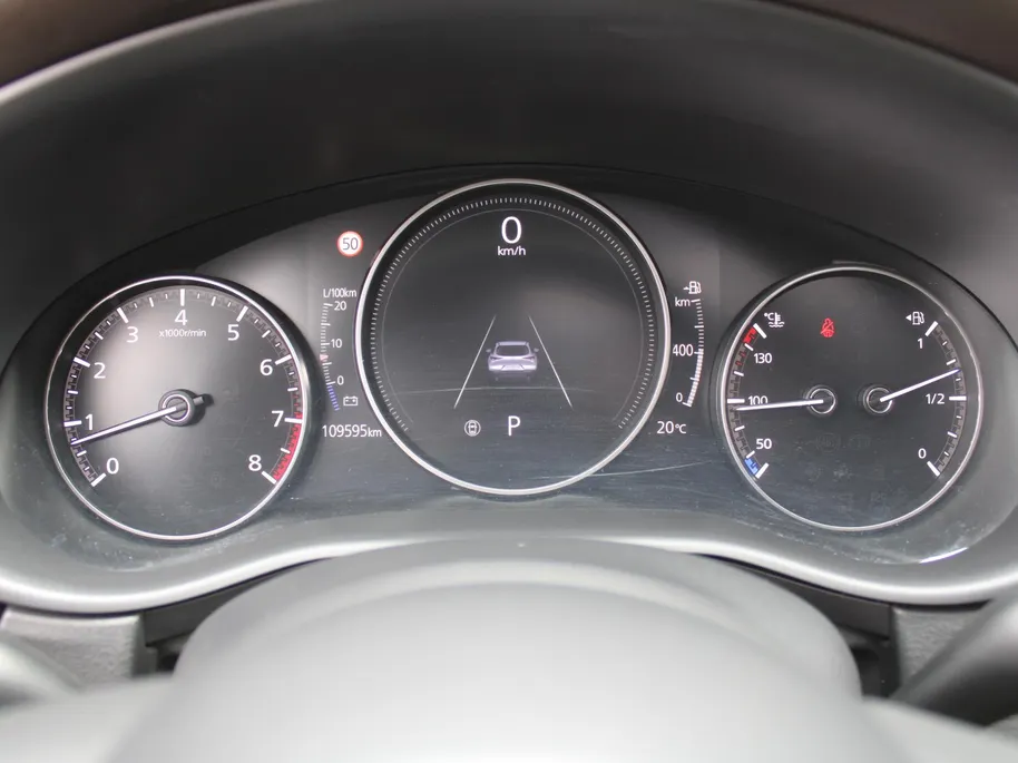 Mazda CX-30 2.0 e-SkyActiv-X M Hybrid Luxury | Trekhaak | Schuifdak | 18' LM | Leer | Elektr. stoelverstelling | Stuur-/stoelverwarming | HUD | 360 Camera | Winterset | Gespecialiseerd in Mazda | Voorheen Mazda dealer |