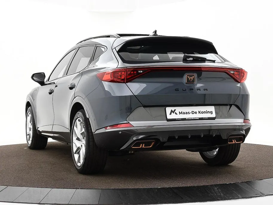 CUPRA Formentor 1.4 TSI e-Hybrid 204pk DSG Essential Limited · Panoramadak · Camera · Elek. Achterklep · Apple/Android Car Play · Keyless ·