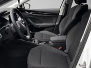Škoda Octavia Combi 1.5TSI/115PK FL Selection · Apple/Android Car Play · Parkeersensoren · Stoelverwarming · Garantie t/m 04-12-2028 of 120000km.