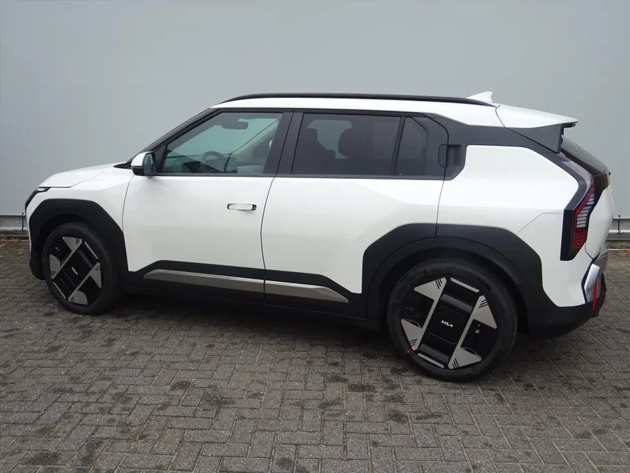 Kia EV3 58,3 kWh 204pk Plus Advanced
