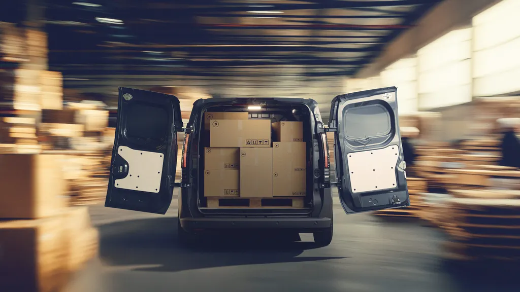 RENAULT TRAFIC E-TECH ELECTRIC laadruimte