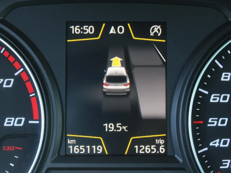 SEAT Ateca 1.0 EcoTSI Style | Navi | Clima | Elek. Trekhaak | Cruise adapt. | Elek. kofferklep | Camera | PDC | 17' LM | Stoelverwarming | Alcantara |