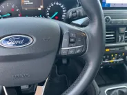 Ford Focus 1.0 EcoBoost Titanium Business | Navigatie | Apple carplay & Android auto | Winter pack | BLIS | Parkeersensoren voor en achter | Achteruitrijcamera | Trekhaak | Cruise control | Airco | Bovag garantie |
