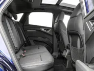 Audi Q4 Sportback e-tron 40 S edition 204 PK 77 kWh · SOH 96,3% · Panoramadak · Camera · Apple/Android Car Play · Navigatie · Head-Up Display ·