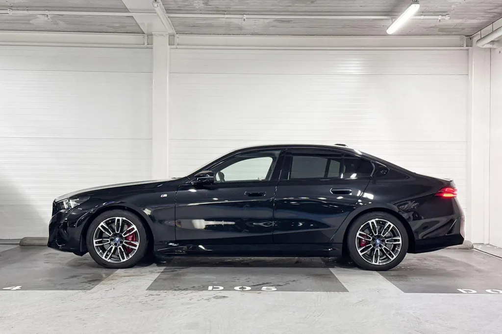 BMW i5 Sedan M60 xDrive