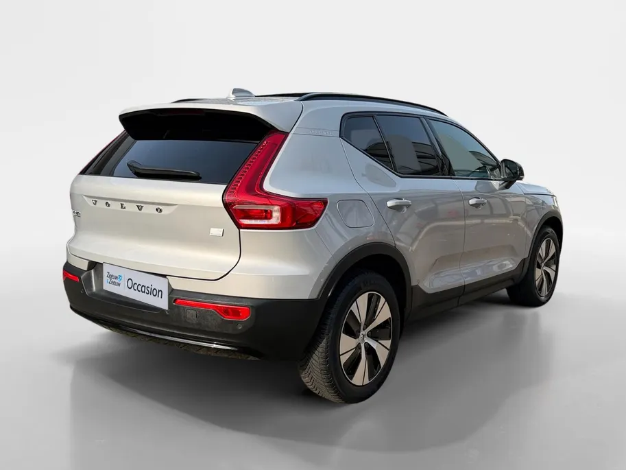 Volvo XC40 1.5 T4 Plug-in hybrid Ultimate Bright | Elektrischer achterklep | Pano dak | Harmon/Kardon | Achteruitrijcamera | Elektrsich verstelbare bestuurderstoel met geheugen |