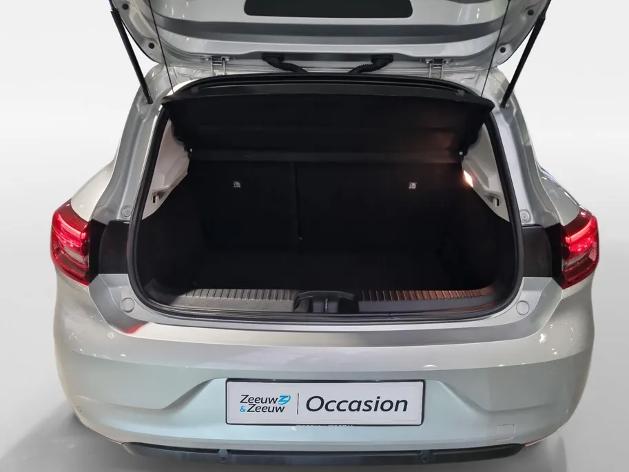 Renault Clio 1.6 E-Tech Hybrid 140 Business Zen | Automaat | Apple Carplay & Android Auto | Navigatie | Airco | Parkeersensoren | 12 Maanden BOVAG Garantie