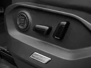 Volkswagen Touareg 3.0 TSi 462pk DSG eHybrid 4MOTION R · SOH 96.9% · Panoramadak · 360 Camera · Luchtvering · Wegklapbare Trekhaak · Stoelventilatie · Elek. Voorstoelen · 21'' Inch ·