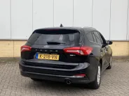 Ford Focus 1.0 EcoBoost Hybrid 125 pk Titanium X Wagon Navigatie - Apple Carplay/ Android Auto - Camera - Draadloos opladen telefoon - Elektrische achterklep