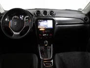 Suzuki Vitara 1.5 Hybrid Style Automaat / Trekhaak afneembaar / Camera / Navigatie / Keyless / Led verlichting /