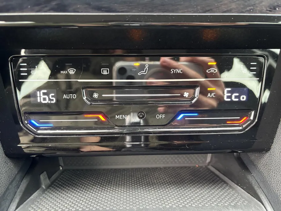Volkswagen Passat Variant 1.4 TSI PHEV GTE Business | Trekhaak | Camera | ADA | Stoel Verw |