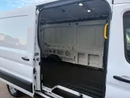 Ford E-Transit 350 L3H2 Trend 68 kWh | Volledig elektrisch | Driver assistance pack Ultimate | Navigatie | Parkeersensoren V+A | 16' Lichtmetalen velgen |