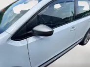 Volkswagen up! 1.0 TSI BMT cross up! | Parkeercamera | Stoel + Stuurverwarming | Climate control | Bluetooth | Lm-velgen