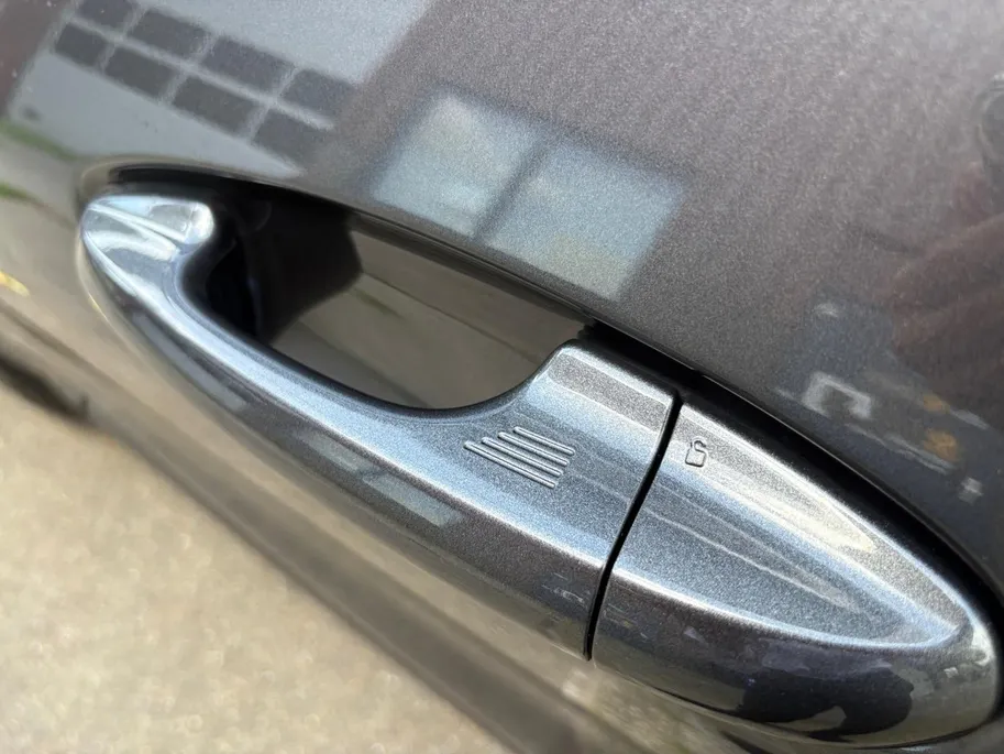 Ford Puma 1.0 EcoBoost Hybrid ST-Line Vignale | Afneembare Trekhaak | Panorama Dak | Stoel/Stuur/Voorruitverwarming | Adaptieve Cruise control | Lichtmetalen Velgen |