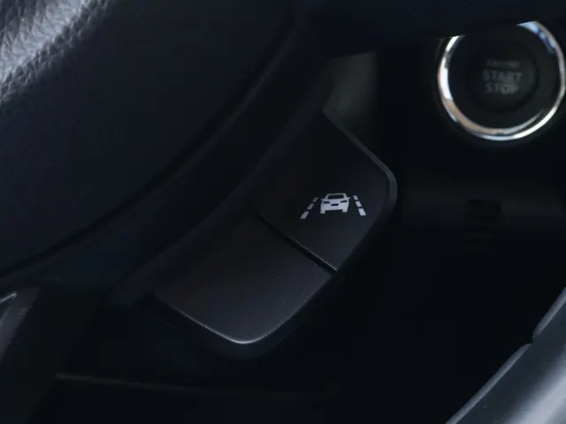 Suzuki Swift 1.2 Style Smart Hybrid AdaptiveCruise | Carplay | Keyless VERKOCHT