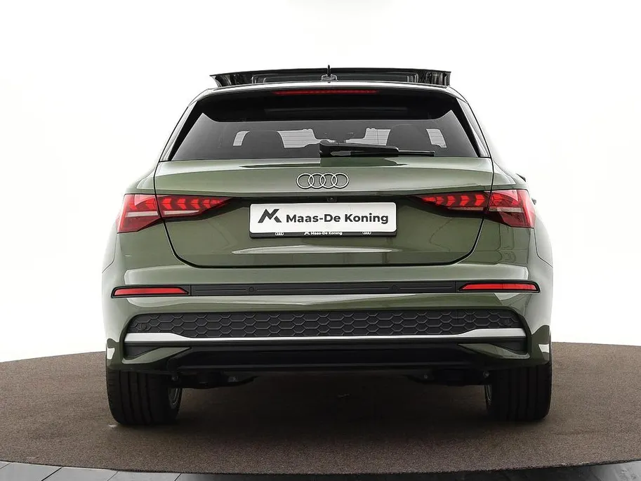 Audi A3 Sportback 40 TFSIe 204pk S-tronic Advanced edition · Panoramadak · Camera · SONOS Sound · Head-Up Display · Elek. Achterklep · Keyless · Garantie t/m 07-10-2030 of 100.000km