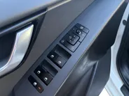 Kia Niro 1.6 GDi Hybrid DynamicLine | Trekhaak | Climate control | Achteruitrijcamera | Adaptieve cruise control | Verbruik 1 op 20!