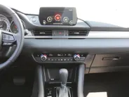 Mazda 6 Sportbreak 2.0 SkyActiv-G 6AT 165PK Centre-Line | BTW Auto | Navi | 17' LM | 360° Camera | Cruise | Head-up display | Automaat |