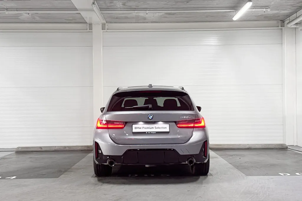 BMW 3 Serie Touring 330e