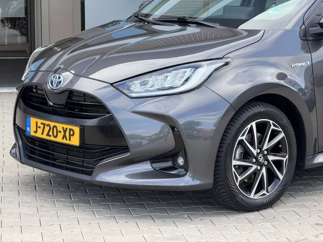 Toyota Yaris 1.5 Hyb. Dynamic | 1e Eigenaar | Dealer Onderhouden | Camera |