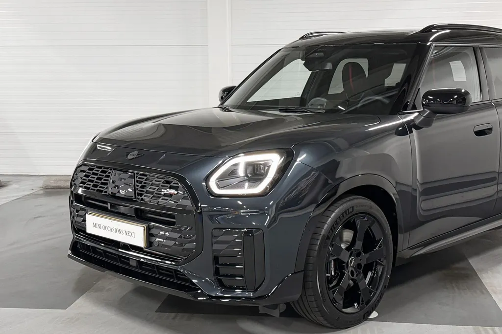 MINI Countryman C