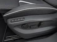 Škoda Kodiaq 1.5 TSI 204pk DSG PHEV Sportline Business · Panoramadak · Wegklapbare Trekhaak · Camera · Elek. Voorstoel · P-Sensoren · 19'' Inch · Garantie t/m 29-06-2030 of 100.000km