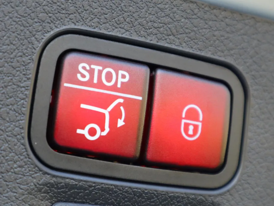 Mercedes-Benz CLA Shooting Brake 180 Star Edition l Keyless l Achteruitrij camera l Stoelverwarming