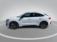 Audi Q3 Sportback 45 TFSIe 180KW/245PK S Edition Panoramadak · Camera + parkeersensoren · Apple/Android Car Play ·