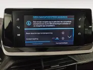Peugeot 208 1.2 PureTech Allure AUTOMAAT NAVI AIRCO CAMERA APPLE CARPLAY ANDROID AUTO DEALER ONDERHOUDEN 5 DEURS ZEER MOOIE AUTO