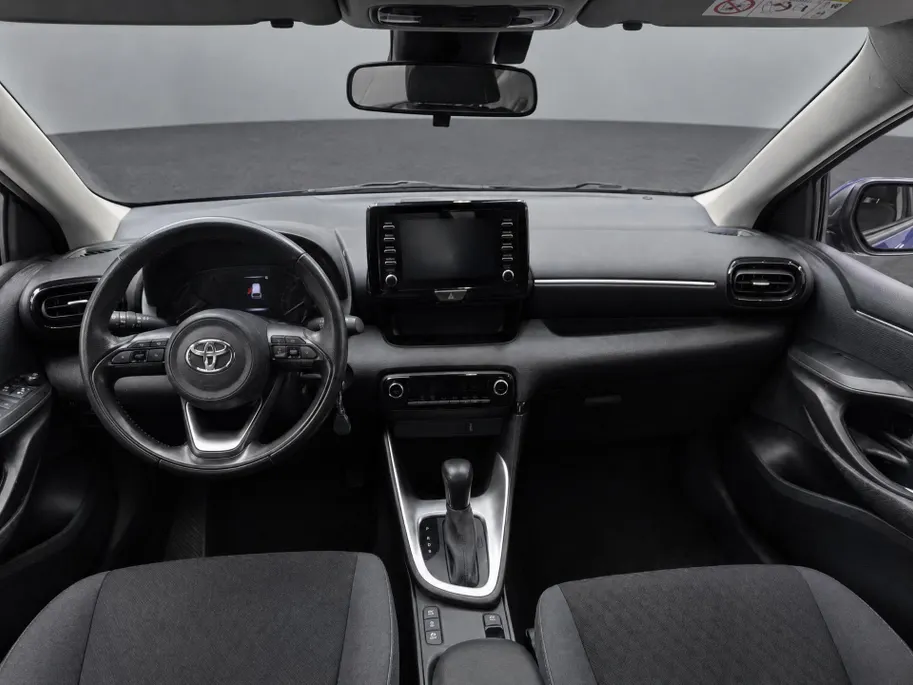 Toyota Yaris 1.5 Hybrid Active 10 jaar garantie | Dealer onderhouden | 1E EIGENAAR | HYBRIDE | ZUINIG | HOGE INSTAP | CRUISE CONTROL