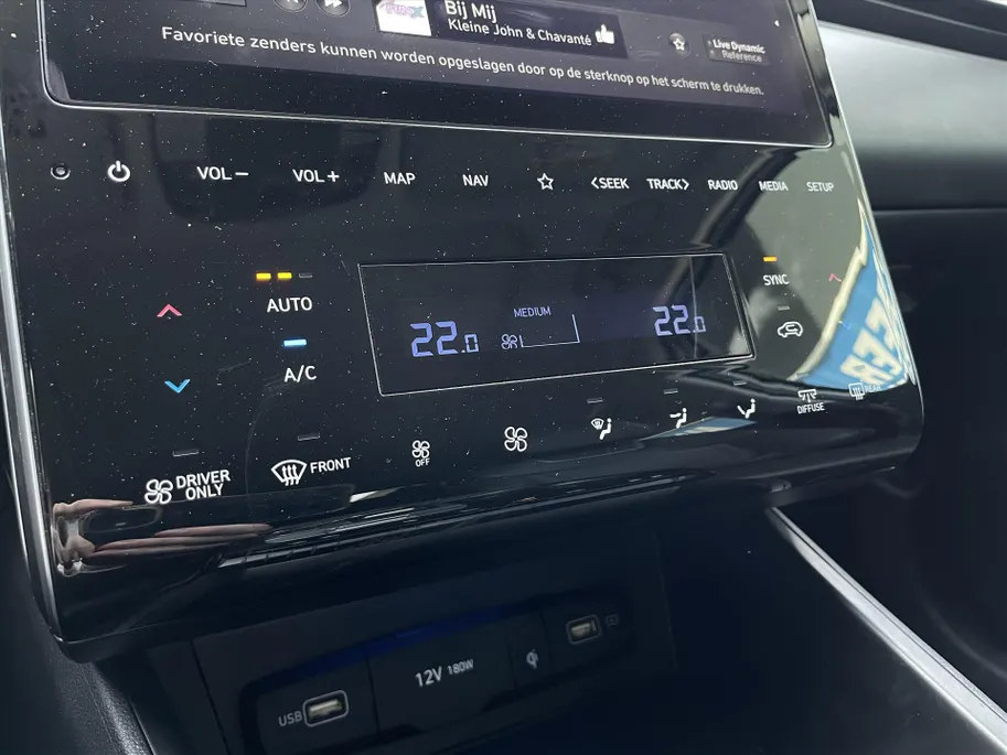 Hyundai Tucson 1.6 T-GDi HEV 230pk Aut. Premium Sky / Navigate + Camera / Schuif-kanteldak / Full Option! /