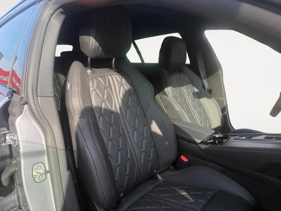 Peugeot 508 SW 1.6 HYbrid 225 GT | 71KM!! | Automaat | Camera | Dodehoek Detectie | Apple Carplay/Android Auto | Climate Control | Adaptief Cruise Control |
