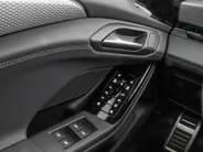Audi A6 e-tron S edition 83 kWh 286 PK · Trekhaak elek. wegklapbaar · Zwarte lederen sportstoelen · Optiekpakket zwart