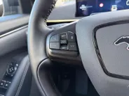 Ford Mustang Mach-E Standard RWD 73 kWh | Automaat | Pano dak | Adapt. Cruise control | BLIS | B&O audio | 360 graden camera | Parkeersensoren voor en achter | Elektr. achterklep | Fabrieksgarantie |