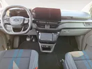Ford E-Transit Custum 320 L1H1 Sport 71 kWh DC | Dubbele Schuideur | Camera | Trekhaak | 17' Lichtmetaal | Halfleer bekleed | Led verlichting | El. Verst. bestuurdersstoel| Apple Carplay&Android Auto |
