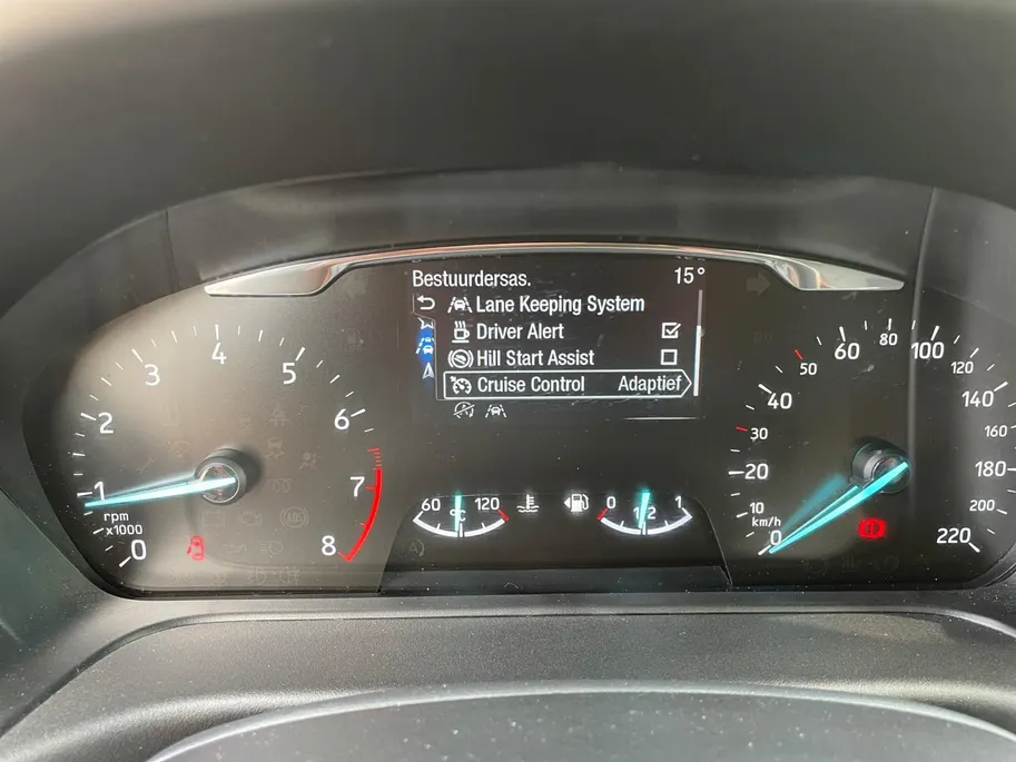 Ford Fiesta 1.0 EcoBoost Vignale 125PK | Adaptieve Cruise Control | B&O | Half leder | Camera | Keyless Entry | Privacy Glass | Winter Pack | Parkeersensoren | Navigatie | All weather banden