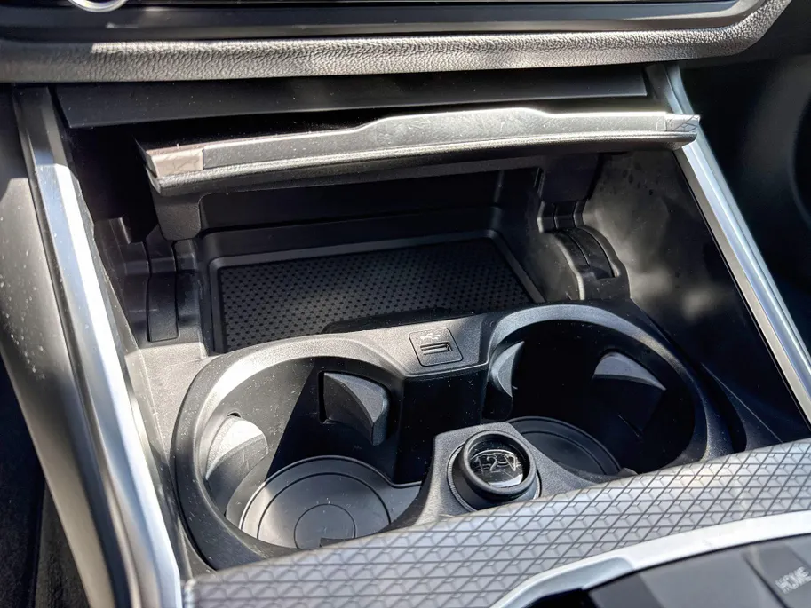 BMW 3 Serie Sedan 330e M Sport Edition