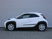 Toyota Aygo X 1.0 VVT-i S-CVT first | Camera | Android Auto/Apple Carplay | Cruise | Clima | Automaat | 17' LM |