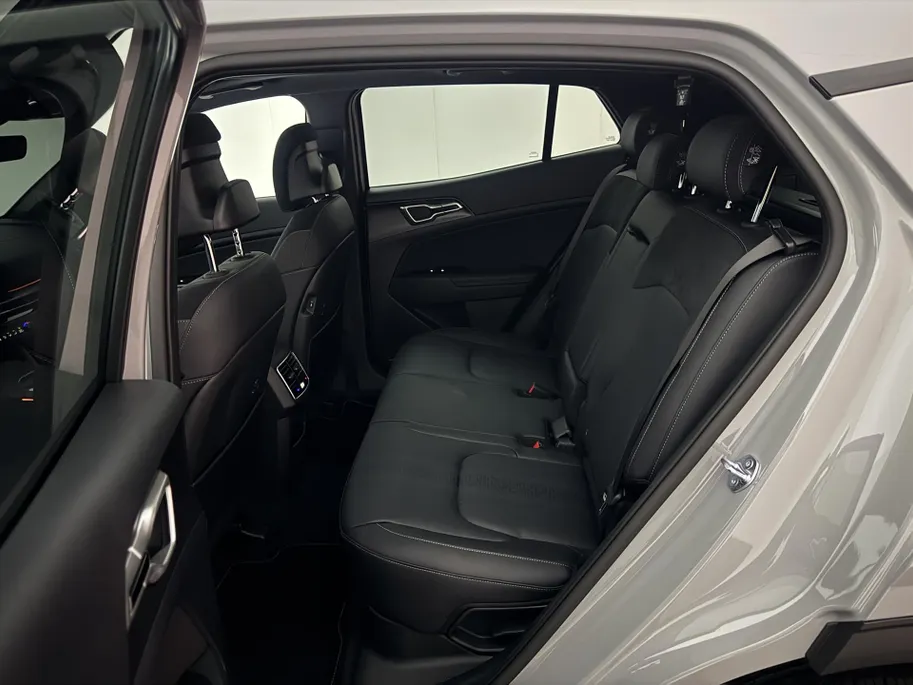 Kia Sportage 1.6 T-GDi 239pk Hybrid AT6 Black Edition Advanced