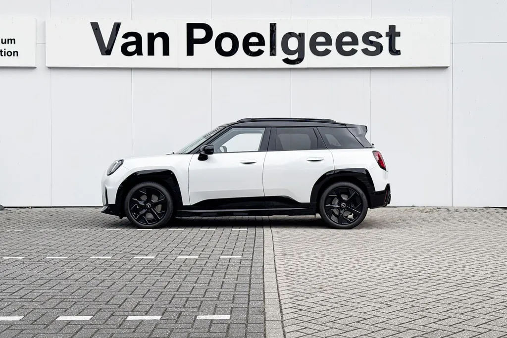 MINI Aceman E John Cooper Works M 42.5 kWh