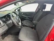 Renault Clio Estate 0.9 TCe Limited | Camera | Parkeersensoren | Bluetooth | Navigatie | All Season Banden | Dealer Onderhouden | 12 Maanden BOVAG Garantie