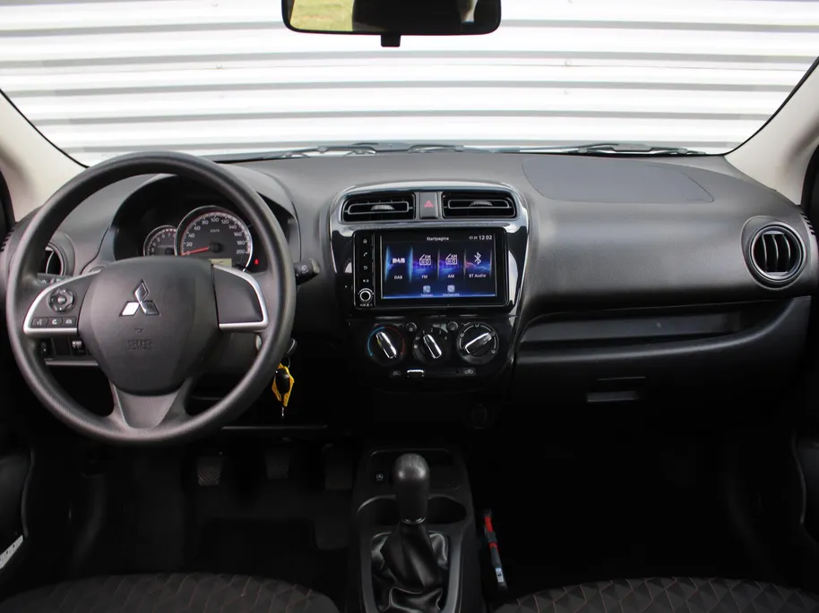 Mitsubishi Space Star 1.2 Connect+ | Airco | Apple Carplay | Android Auto | Licht-/regensensor | Weinig km |