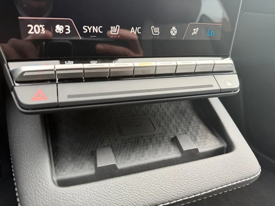 Mitsubishi Eclipse Cross Intense+ 87 kWh | ACTIEPRIJS INCL. € 4.000,- KORTING |