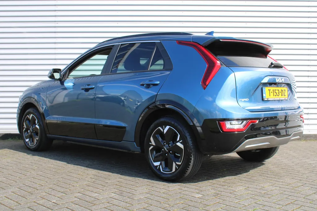 Kia Niro EV DynamicPlusLine 64.8 kWh | Airco | Navi | Camera | Cruise | 17' LM | PDC |