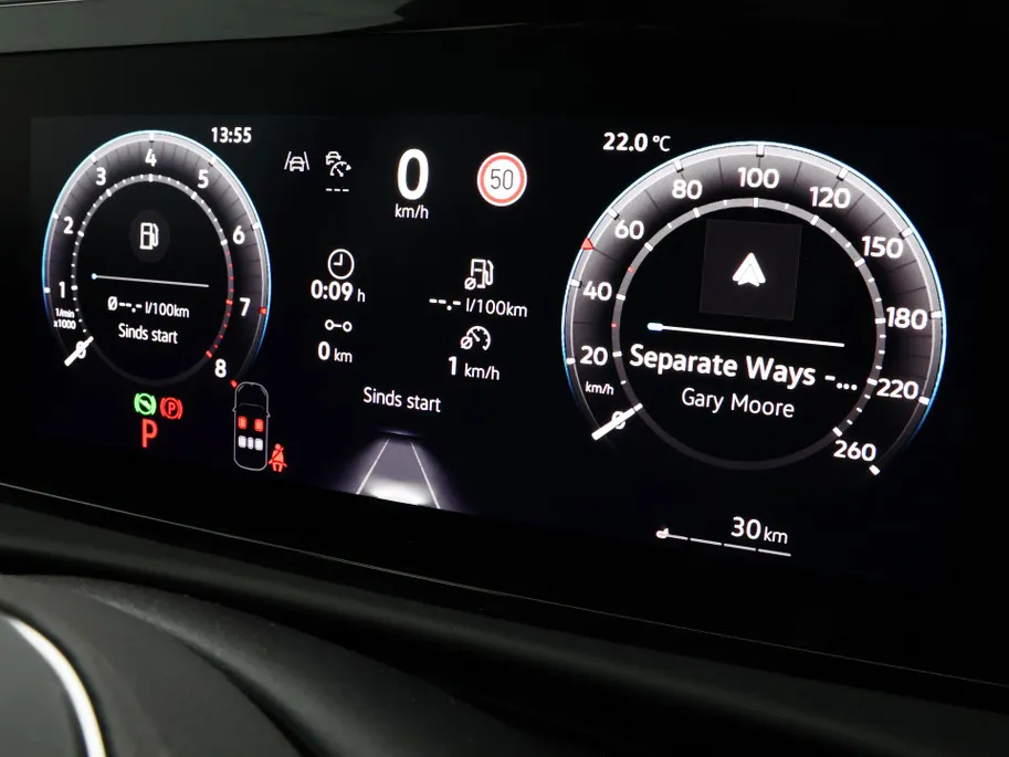 Volkswagen T-Roc Limited Edition 1.5 eTSI 116 PK 7 versn. DSG · Comfort pakket · Achteruitrijcamera · Draadloze telefoonlader · Voorraad OUTLET · Prijs is inclusief inruilpremie ·