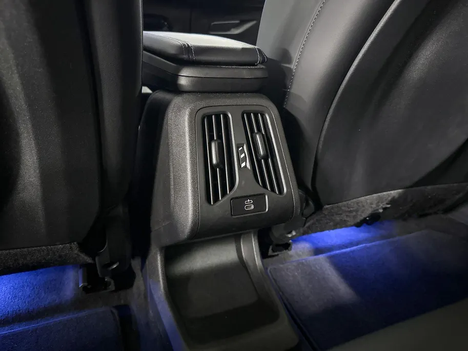BMW iX1 xDrive30