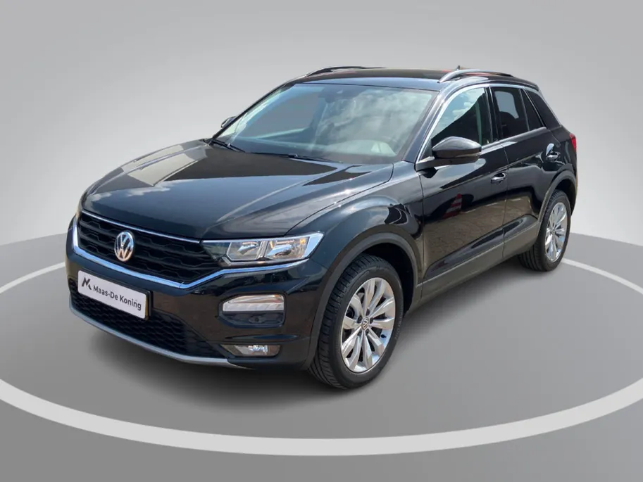Volkswagen T-Roc 1.5TSI 110KW/150PK DSG Style · Apple/Android Car Play · Trekhaak · Navigatie ·