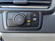 Ford Transit Custom 320 2.5 PHEV L2H1 Black Platinum DC EXCL. BTW &  | 233 pk Automaat | Lederen bekleding | Navigatie | Treeplanken | LM velgen 17' zwart | 360 graden camera | Dubbele schuifdeur