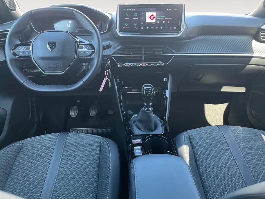 Peugeot 2008 1.2 PureTech 100 Allure | Digitale Cockpit | Apple Carplay en Android Auto | Cruise Control | Climate Control